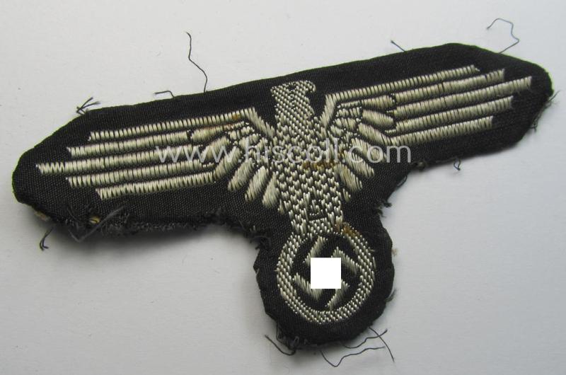 Superb - truly used- and/or worn! - mid- (ie. later-war-) pattern 'SS' (ie. 'Waffen-SS') so-called: 'BeVo-weave'-style, EM- (ie. NCO-) pattern arm-eagle (ie. 'Ärmeladler für Manns. u. Unterführer') as was produced by the Belgian 'Reitz'-company