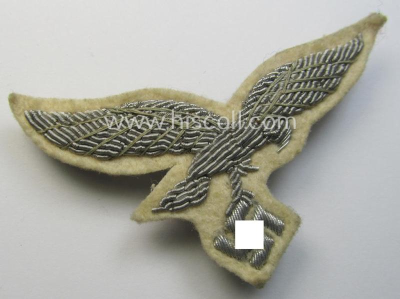 Superb - and rarely seen! - WH (Luftwaffe) officers'-type visor-cap eagle that is neatly hand-embroidered on beige-white-coloured wool as was specifically used for the white-topped LW officers'-type visor-caps (ie. 'Sommer-Schirmmützen')