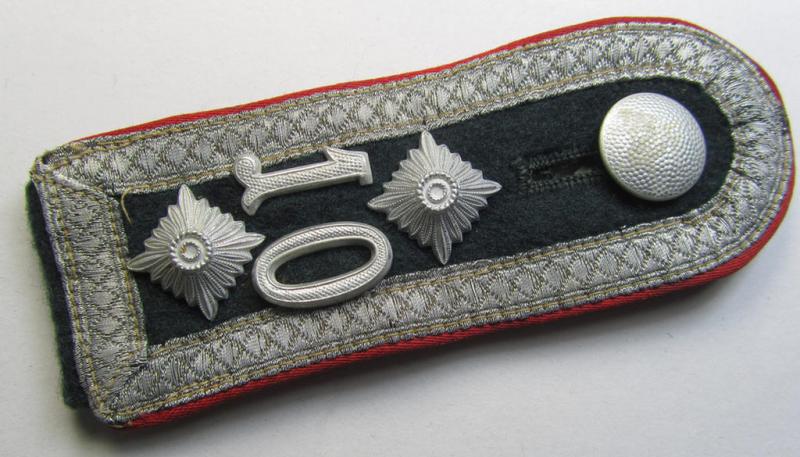 Attractive - albeit regrettably single! - (I deem) early-war-period- (ie. 'M40-type') neatly 'cyphered', WH (Heeres) NCO-type shoulderstrap as was intended for usage by an: 'Oberfeldwebel des Artillerie-Regiments 10'