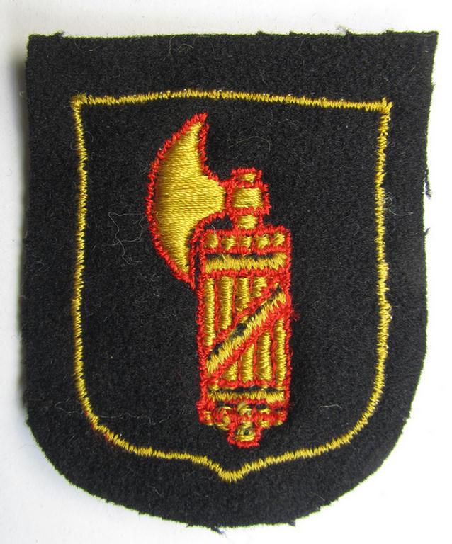 Waffen-SS 'volunteer'-arm-shield as was intended for usage by soldiers of the: '29. Waffen-Grenadier-Division der SS' (ie. 'italienische Nr. 1') and that comes in a 'virtually mint- ie. unissued', condition