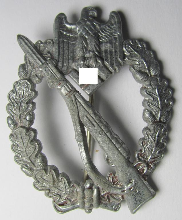 Attractive, silver-class 'Infanterie Sturmabzeichen in Silber' being an unmarked (so-called: 'pillow-crimped') example as was executed in silverish-coloured, zinc-based metal (ie. 'Feinzink')