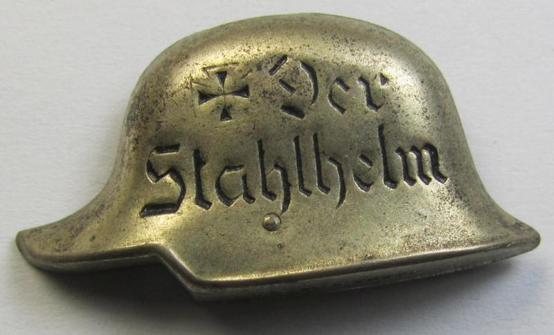 Attractive lapel-pin (ie. 'Zivilabzeichen') denoting membership within: 'Der Stahlhelm' - Bund der Frontsoldaten (Sta)' being a neatly maker- (ie. 'G.D.'-) marked example that is executed in silvered metal (ie. 'Buntmetall')