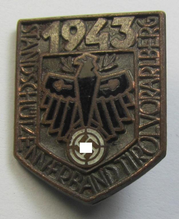 Attractive - and unusally seen! - multi-coloured enamelled and detailed, so-called: 'Gaumeisterabzeichen für Kombinationsschiessen in Bronze 1943 des Standschützenverbandes Tirol-Vorarlberg'