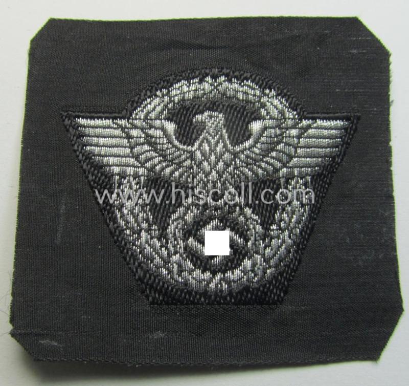 Attractive - and scarcely encountered! - officers-pattern, Polizei- (ie. 'SS-Polizei') cap-eagle (ie. 'Adler für Schiffchen o. Einheitsfeldmütze') being a 'virtually mint- ie. unissued' example as executed in so-called: 'BeVo flat-wire'-style