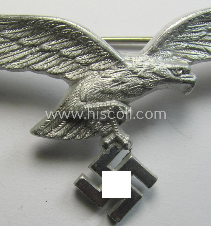 Superb, WH (Luftwaffe) aluminium-based breast-eagle as was intended for usage on the white summer-tunics (ie. 'Brustadler für Sommerrock') being a detailed- (and/or: 'A'- ie. D.R.G.M.-marked-) specimen