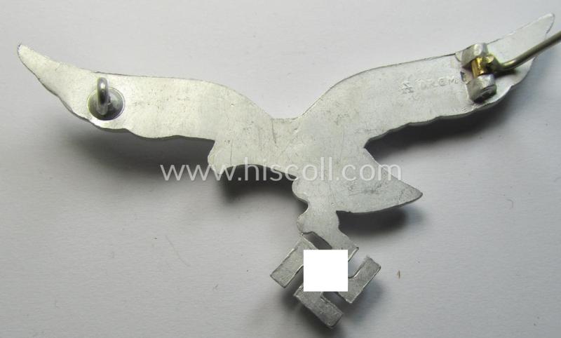 Superb, WH (Luftwaffe) aluminium-based breast-eagle as was intended for usage on the white summer-tunics (ie. 'Brustadler für Sommerrock') being a detailed- (and/or: 'A'- ie. D.R.G.M.-marked-) specimen