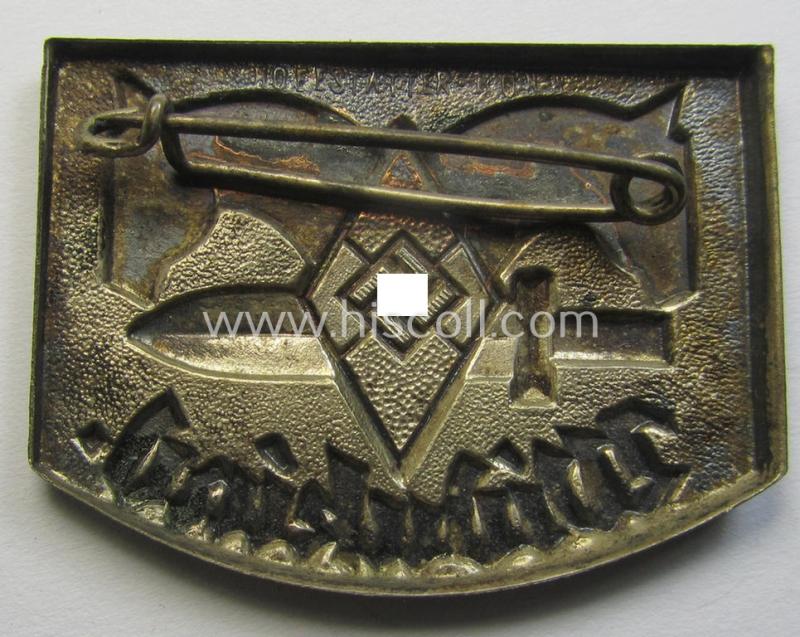 Superb - and scarcely encountered! - HJ (ie. 'Hitlerjugend') related 'tinnie' being a clearly maker- (ie. 'Hoffstätter - Bonn'-) marked example depicting a: 'HJ-Raute' and two-headed horses'-shield surrounded by the text: 'Widukind'