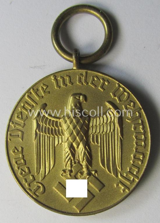 Superb, bright-golden-toned, WH (Heeres o. KM) 'WH-DA der 3. Stufe' (for 12 years of service) that came together with its (non-confectioned- ie. 'virtually mint') ribbon (ie. 'Bandabschnitt') and detailed (golden-toned) eagle-device
