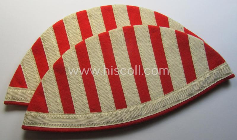 Fully matching pair of HJ ('Hitlerjugend'), EM (ie. NCO-) pattern shoulder-pads (ie. 'Schwalbennester') as piped in the bright-red-coloured branchcolour as was intended for musicians (or: 'Musiker')