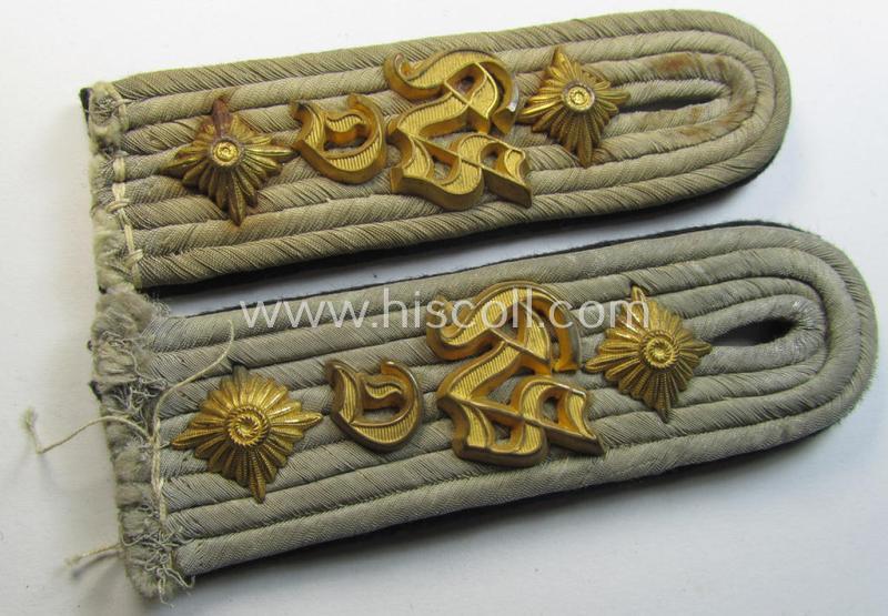 Superb - matching and just moderately worn! - pair of neatly 'cyphered', WH (Heeres) officers'-type shoulderboards as was intended for usage by a: 'Hauptmann der Pioniere u. Mitglied der Kriegsschule Dresden'