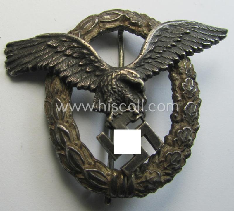Superb, WH (Luftwaffe) 'Flugzeugführer-Abzeichen' (or: pilots'-badge) being a maker- (ie. 'BSW'-) marked- and typical 'Buntmetall'-based example as was produced by the maker (ie. 'Hersteller') named: 'Brüder Schneider' (ie. 'BSW')