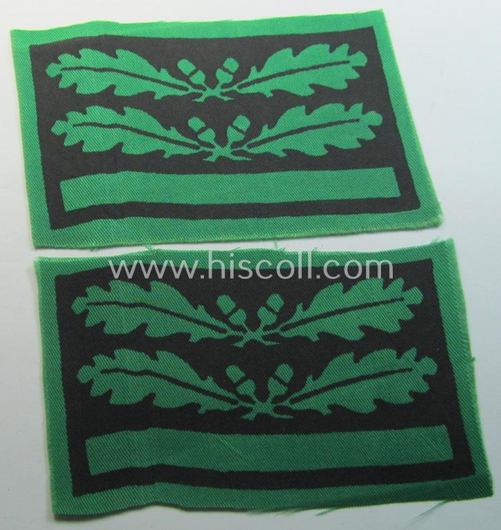 Attractive - and fully matching! - pair of officers'-pattern, WH (Heeres o. Waffen-SS) rank-insignia-bars (for usage on the various camouflaged-uniforms) as was used by an officer holding the rank of: 'Major' (ie.: 'SS Sturmbannführer')