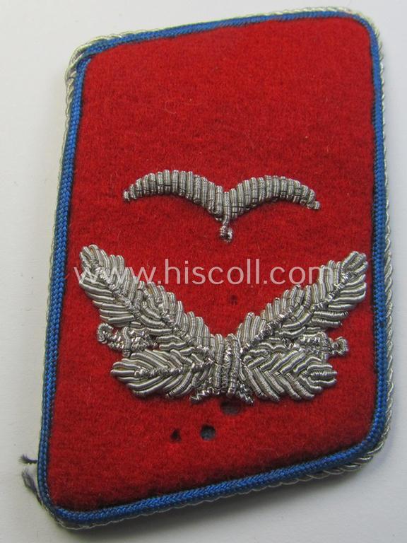 Attractive - albeit regrettably single! - WH (Luftwaffe) 'dual-piped', officers'-type collar-tab (ie. Kragenspiegel) as was intended for usage by a: 'Leutnant der Reserve eines Flak-Artillerie-Abteilungs o. Regiments'