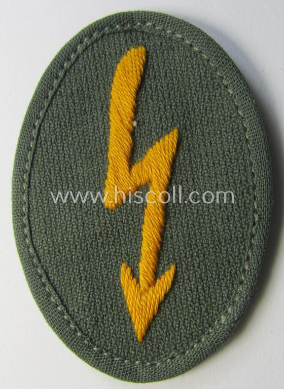 Attractive - and early-pattern! - WH (Heeres ie. Reichwehr) so-called: trade- and/or special career-insignia (or: hand-embroidered speciality arm-patch ie. signal-blitz) as was intended for a soldier serving within the: 'Kavallerie- o. Aufkl.-Truppen'