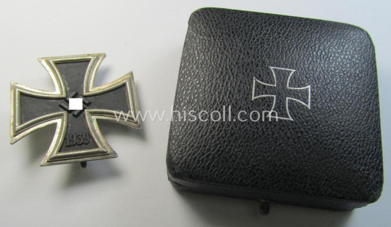 Superb, 'Eisernes Kreuz 1. Klasse' (ie. Iron Cross 1st class) being an (I deem) mid-war-period produced: 'L/52'- (ie. by 'C.F. Zimmermann'-marked) example and that comes complete in its specific etui as issued and/or recently found