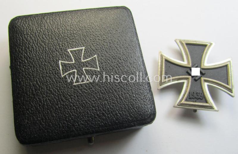 Superb, 'Eisernes Kreuz 1. Klasse' (ie. Iron Cross 1st class) being an (I deem) mid-war-period produced: '20'- ie. by 'C.F. Zimmermann'-marked) example and that comes complete in its specific etui as issued and/or recently found