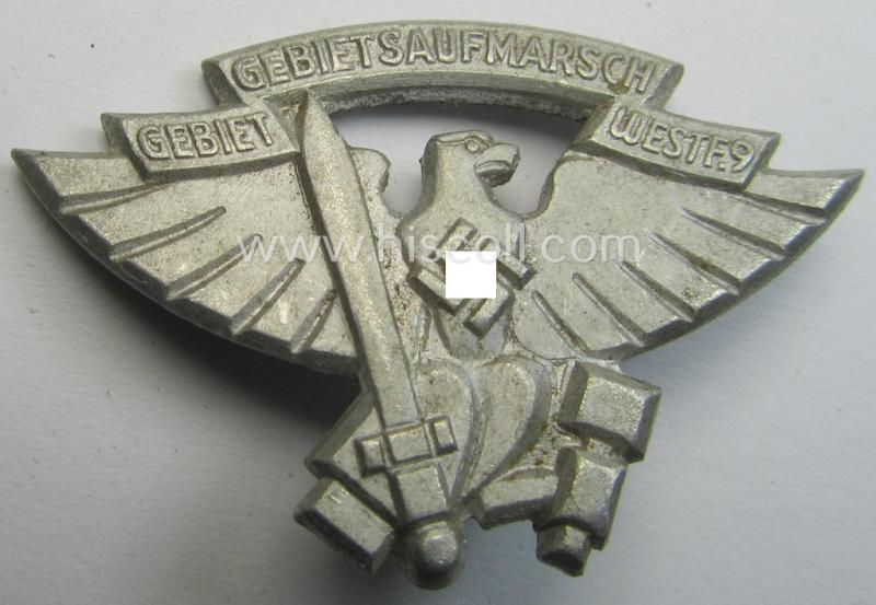 Commemorative, silver-coloured and aluminium-based 'HJ'-related 'tinnie' being a maker- (ie. 'Paulmann & Crone'- and/or: 'RzM M.9/60'-) marked example depicting an: 'HJ'-eagle-device surrounded by the text: 'Gebietsaufmarsch - Gebiet Westf. 9'