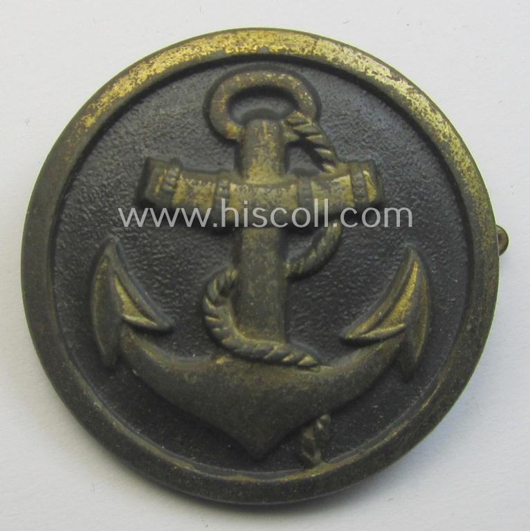 Neat, WH (Kriegsmarine) specific lapel-pin for female WH naval signal-staff ie. 'Dienstbrosche der Marinehelferinnen' being an unmarked (but period-engraved!) specimen that comes in an overall very nice- (and only moderately used-), condition