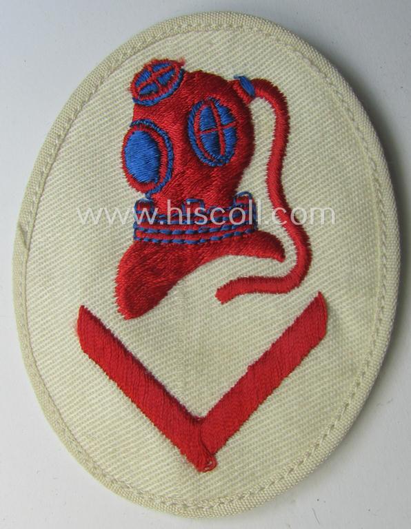 Superb - and actually rarely encountered! - WH (Kriegsmarine) neatly machine-embroidered, so-called: career- ie. specialist-armbadge (ie. 'Tätigkeits-Abzeichen') as was intended to signify the: 'Sonderausbildung für Schiffstaucher'