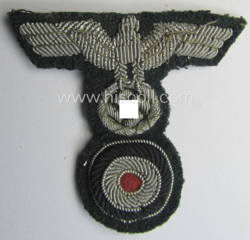 Superb - possibly unique and truly used- and/or cap-removed! - WH (Heeres): 'T-shaped'- (ie. 'M41-pattern'-) cap-eagle/cocarde as was specifically produced for usage on the M41-model officers'-caps (ie. 'Einheitsfeldmützen für Offiziere')
