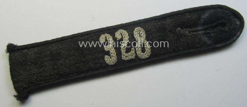 Attractive - and naturally single! - black-piped, so-called: 'DJ- o. Deutsches Jungvolk' shoulderstrap as was intended for usage by a: 'DJ-Mitglied' who served within the: 'Bann 328' (328 = 'Bann Rosenheim (Chiemgau)'/'Gebiet Süd Hochland')