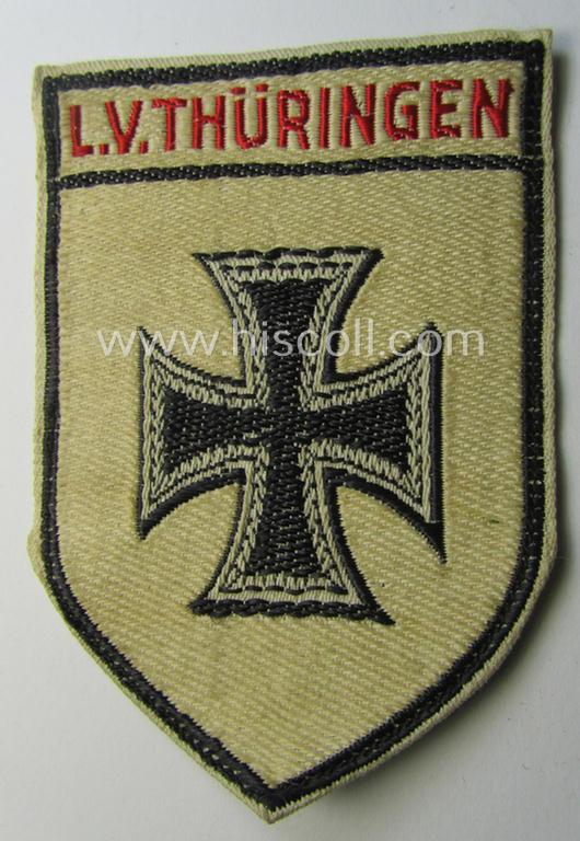 Attractive - moderately used and actually scarcely encountered! - neatly 'BeVo'-woven, 'Der Stahlhelm - Bund der Frontsoldaten (Sta)'-related, so-called: 'Ärmelabzeichen des Landesverband (o. L.V.) Thüringen'