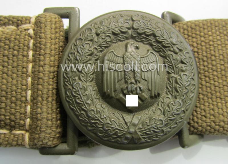 Stunning - and 'truly mint- ie. unissued'! - WH (Heeres) 'tropical-issue'- (ie. DAK- or 'Deutsches Afrika Korps'-related-) webbing-based, officers'-type belt- and buckle set (aka: 'Heeres Tropenfeldbinde für Offiziere')