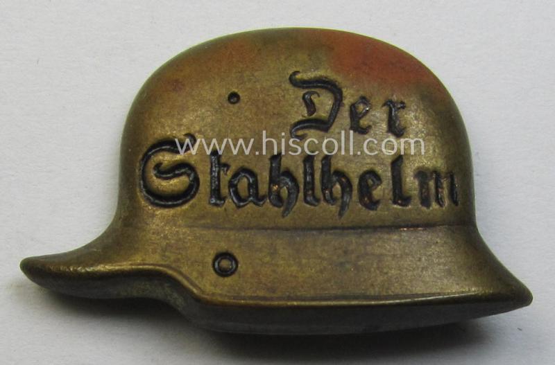 Lapel-pin (ie. 'Zivilabzeichen') denoting membership within: 'Der Stahlhelm' - Bund der Frontsoldaten (Sta)' being a non-maker-marked example that is executed in (tarnished) silvered metal (ie. 'Buntmetall')