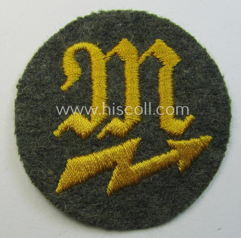 Superb - and scarcely encountered! - later-war period, WH (Heeres) machine-embroidered trade- and/or special career patch as intended for a: 'Nachrichtenmechaniker-Unteroffizier' (or: qualified signals-mechanic ie. NCO)