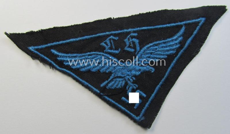 Neat, WH (Luftwaffe- ie. Hitlerjugend-) related, machine-embroidered breast-badge (ie. eagle-device) as was specifically intended for usage by a: 'Flakhelfer' (ie. later-war-period, youthfull, anti-aircraft staff-member)