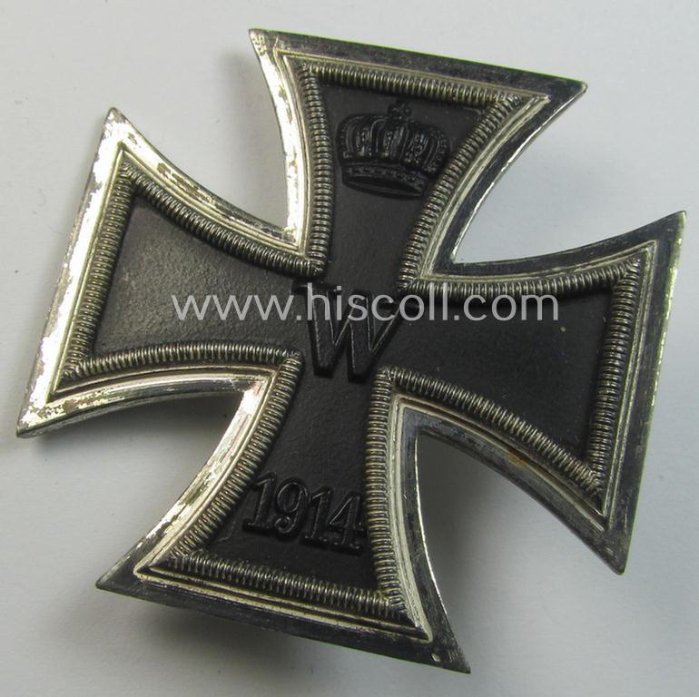 Superb, WWI-period Iron Cross 1st class (or: 'Eisernes Kreuz 1. Klasse') being a nicely preserved- (albeit non-maker-marked-) example that was produced (in the late thirthies) by the: 'Wilh. Deumer'-company