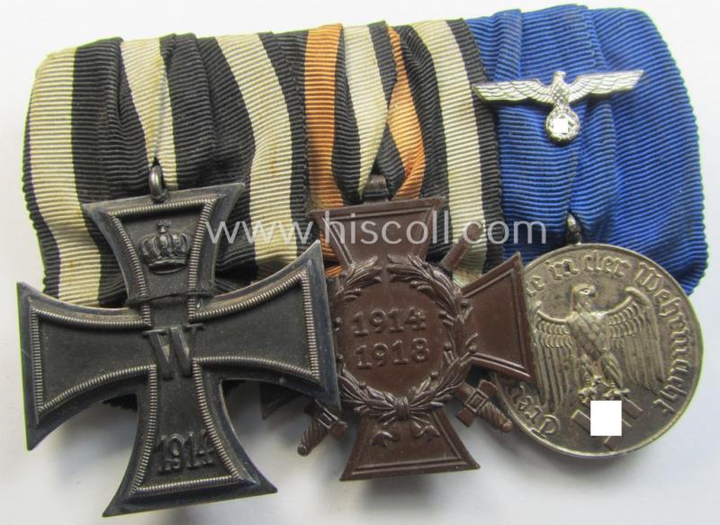 Attractive, 3-pieced 'WWI- u. WH (Heeres o. KM)'-related medal-bar- (ie. 'Ordenspange'-) resp. depicting a WWI-period: 'EK II.Kl.', a: 'FKK 1914-18' and a: WH (Heeres o. KM) 'Dienstauszeichnung 4. Stufe'