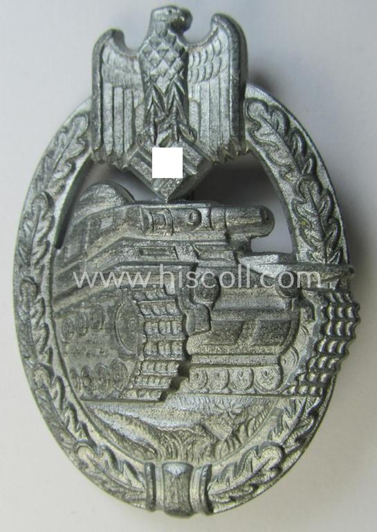 Superb, 'Panzerkampfabzeichen in Silber' (or: silver-class panzer-assault badge or PAB) being a later-war-period, non-maker-marked- and/or typical zinc- (ie. 'Feinzink'-) based 'Daisy'-specimen as was procuced by the maker: 'Schauerte & Höhfeld'