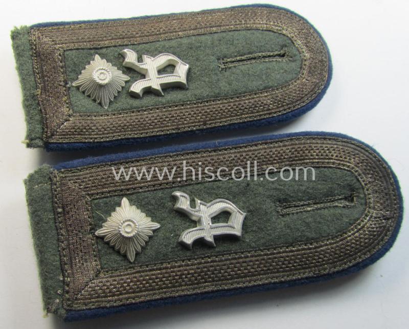 Superb - and scarcely seen! - pair of WH (Heeres), 'cyphered', so-called: 'M36 o. M40'-NCO-type shoulderstraps as was intended for usage by a: 'Feldwebel einer Sanitäts-Abteilung und Mitglied einer Ärtzlichen Akademie des Heeres'