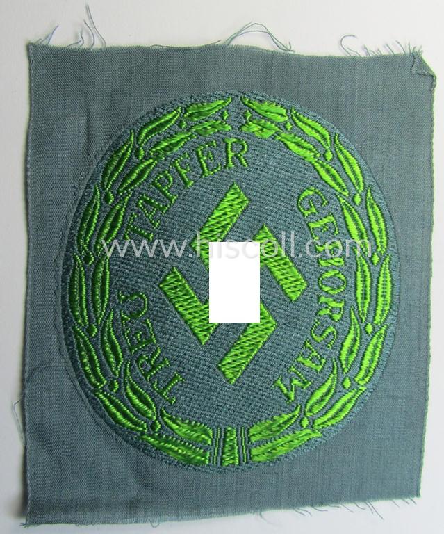 Superb - and rarely encountered! - (I deem) enlisted-mens'-type, so-called: 'Schutzmannschaften' (or: 'Schuma') armshield, as executed in bright-green-coloured thread on a (tyical police) green-coloured background