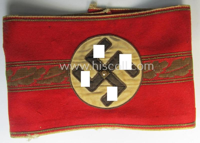 Superb - truly used but nevertheless rarely encountered! - N.S.D.A.P.-type, smooth-woolen-based armband (ie. 'Armbinde für politischen Leiter') as was intended for usage by fairly high-ranked leader having the rank of an: 'N.S.D.A.P.-Kreisleiter'