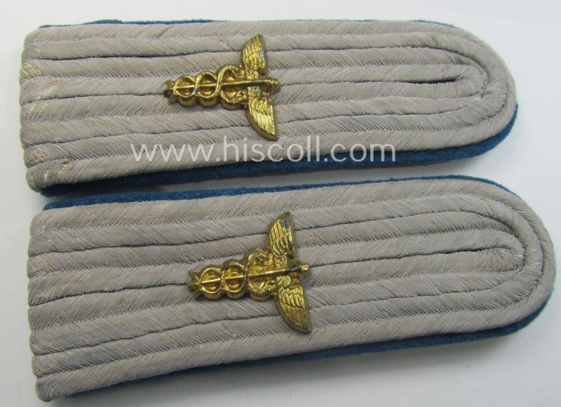 Attractive - later-war-period- and fully matching! - pair of neatly 'cyphered', WH (Heeres) officers-type shoulderboards as was intended for a: 'Leutnant des TSD o. Truppensonderdienst'