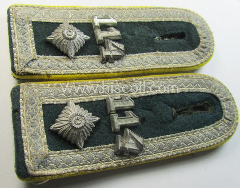 Attractive - fully matching and clearly used! - pair of WH (Heeres) NCO-type (ie. 'M36- o. M40'-pattern) neatly 'cyphered shoulderstraps as was intended for usage by a: 'Feldwebel des Heeres Nachrichten-Abteilungs 114'