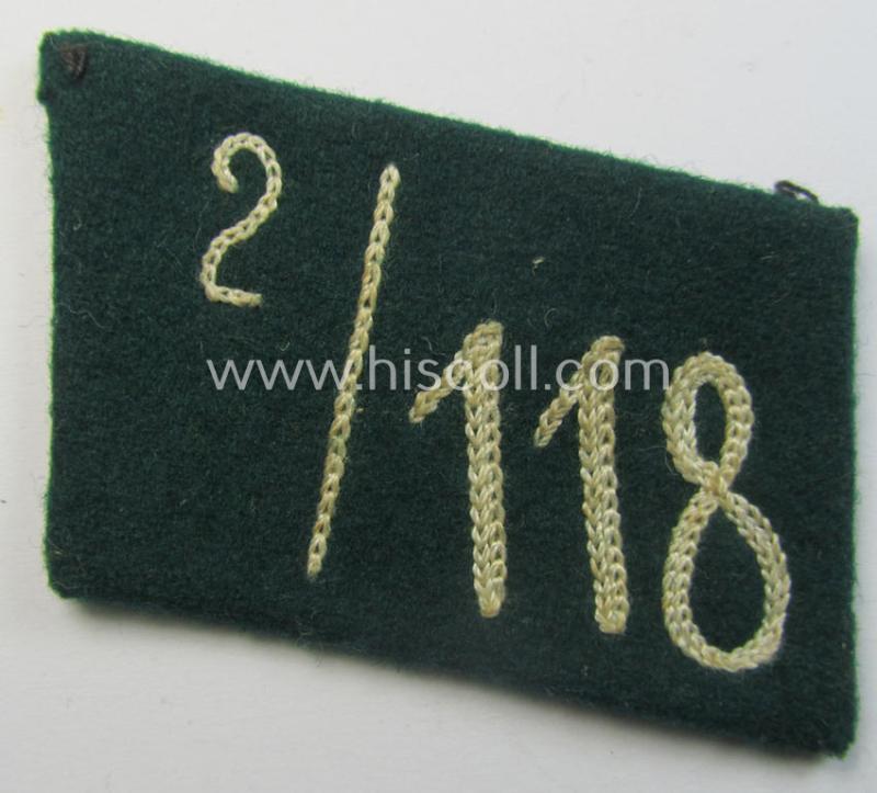 Attractive - albeit single! - SA (ie. 'Sturmabteilungen') collar-patch (ie. 'Kragenspiegel') as executed in darker-green-coloured wool as intended for an: 'SA-Mitglied' serving within the 'SA-Standarte 118' ('SA-Gruppe Kurpfalz o. Nordsee')