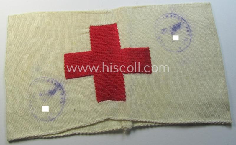 Neat, beige/white-coloured- and/or linnen-based red-cross armband (ie. 'DRK-Armbinde') as was executed in the thicker-styled fabric as was intended for WH (Heeres) staff-members working as: 'Sanitäts-Personal'