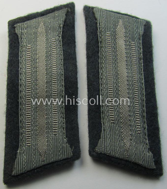 Superb - and matching! - pair of WH (Heeres) mid-war-period- and/or: 'standard-issue'-pattern WH (Heeres) collar-tabs (or: 'Einheitskragenspiegel') being of the 'generic-pattern' (that come pre-mounted onto a green-coloured, woolen-based background)