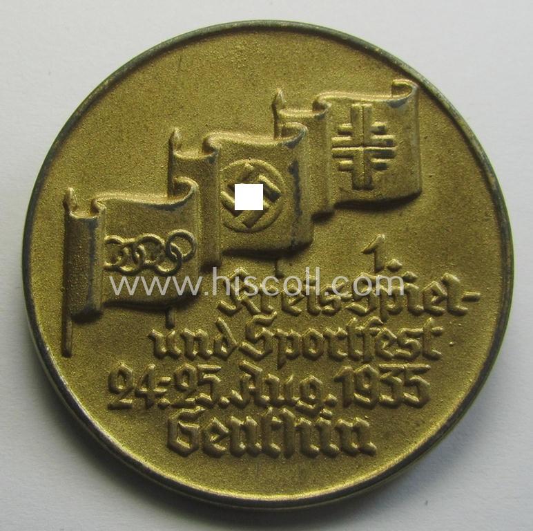 Attractive, golden-bronze-toned and/or: sports'-related day-badge (ie. 'tinnie') as was issued to commemorate a locally-held: 'Athletics'-competition entitled: '1. Kreis-Spiel- und Sportfest - 24.-25. Aug. 1935 - Genthin'