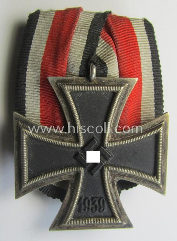 Superb, Iron Cross 2nd class (or: 'Eisernes Kreuz 2. Klasse') being a nicely preserved example (of a - by me - unidentified maker ie. 'Hersteller') and that comes period-mounted as a so-called: 'Einzelspange'