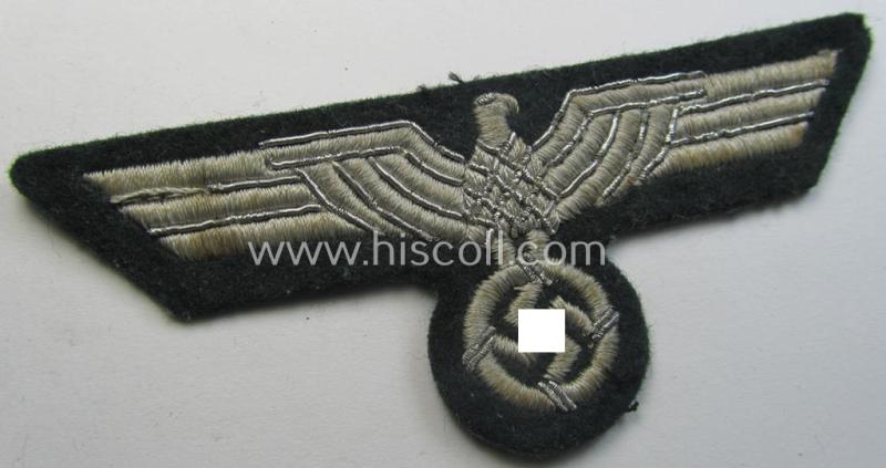 Interesting, 'Extra Qualität', WH (Heeres) EM/NCO- (evt. officers'-) type, machine-embroidered breast-eagle (ie. 'Brustadler für Mannschaften u. Uffz. des Heeres') as fairly unusally embroidered onto a darker-coloured background