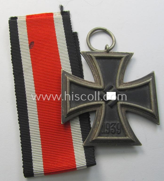 Attractive - and hardly used! - 'Eisernes Kreuz 2. Kl.' (ie. Iron Cross 2nd Class) being a clearly maker- (ie. '65'-) marked example as was produced by the: 'Klein & Quenzer'-company