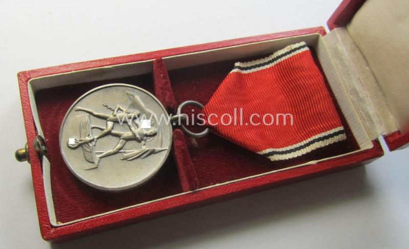 Superb, WH Austrian-occupation- (ie. 'Anschluss'-) medal: '1. März 1938' being a very attractive (and hardly tarnished) example that comes stored in its bright-red-coloured- and/or typical non-maker-marked etui as issued