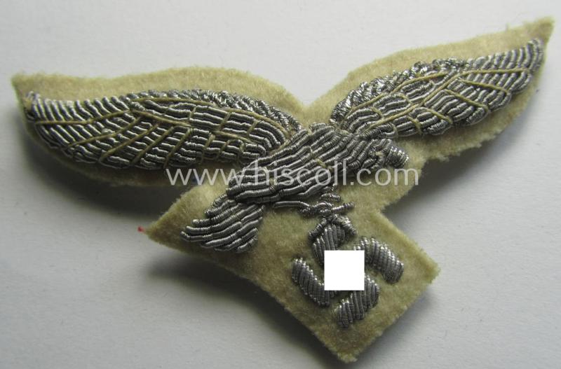 Superb - and rarely seen! - WH (Luftwaffe) officers'-type visor-cap eagle that is neatly hand-embroidered on beige-white-coloured wool as was specifically used for the white-topped LW officers'-type visor-caps (ie. 'Sommer-Schirmmützen')