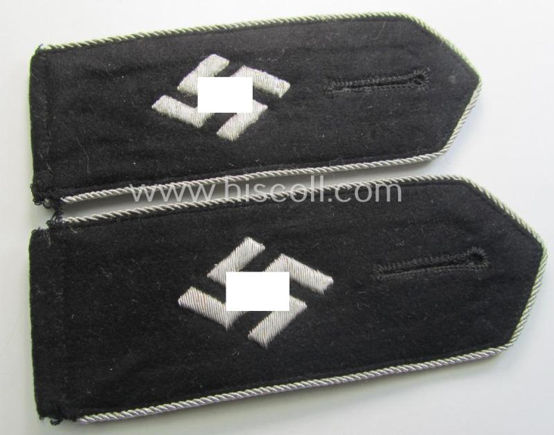 Superb - and actually very rarely encountered! - pair of officers-type shoulderstraps as was specifically intended for usage by a member (ie. officer!) who served within the 'Sicherheitsdienst'- (ie. 'SD'-) related so-called: 'Schützmannschaften'