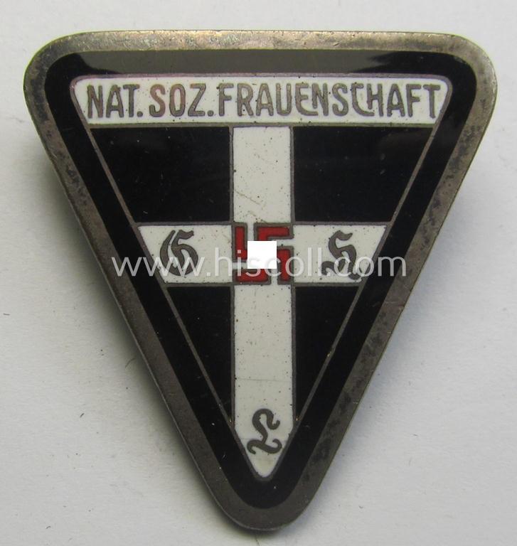 Attractive - and scarcely found! - 'NS-Frauenschaft'- (ie. NSF-) membership-badge (ie. 'Mitgliedsabzeichen') as was specifically intended for a: 'Frauenschaftsleiterin der Kreisleitung' (that shows an: 'RzM 63'-designation on its back)