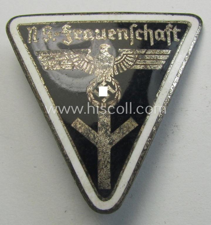 Attractive - and scarcely found! - 'NS-Frauenschaft'- (ie. NSF-) membership-badge (ie. 'Mitgliedsabzeichen') as was specifically intended for a: 'Mitglied des engeren Stab der Kreisleitung' (and that shows an: 'RzM M1/120'-designation on its back)